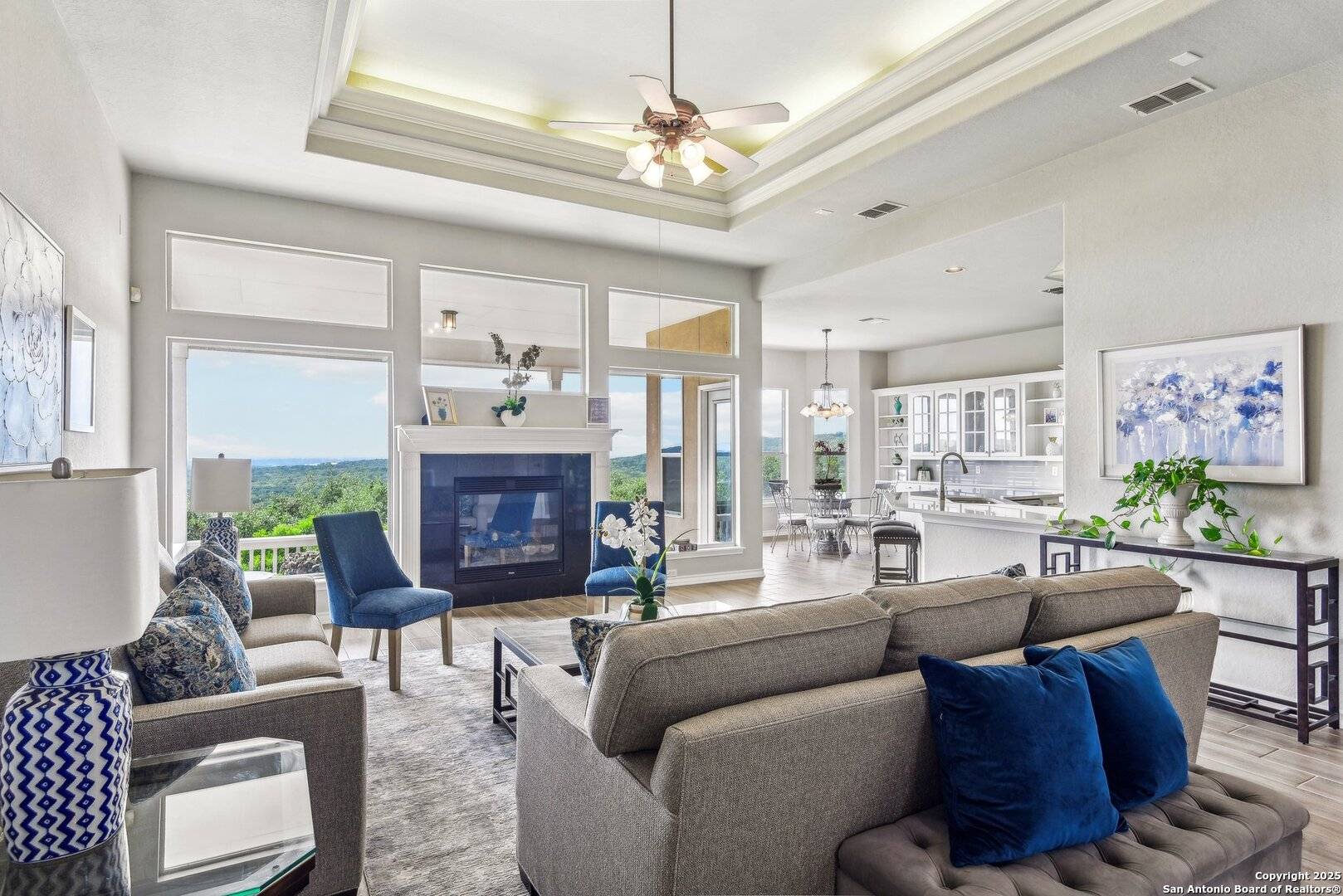 Helotes, TX 78023,15636 Escarpment Oak