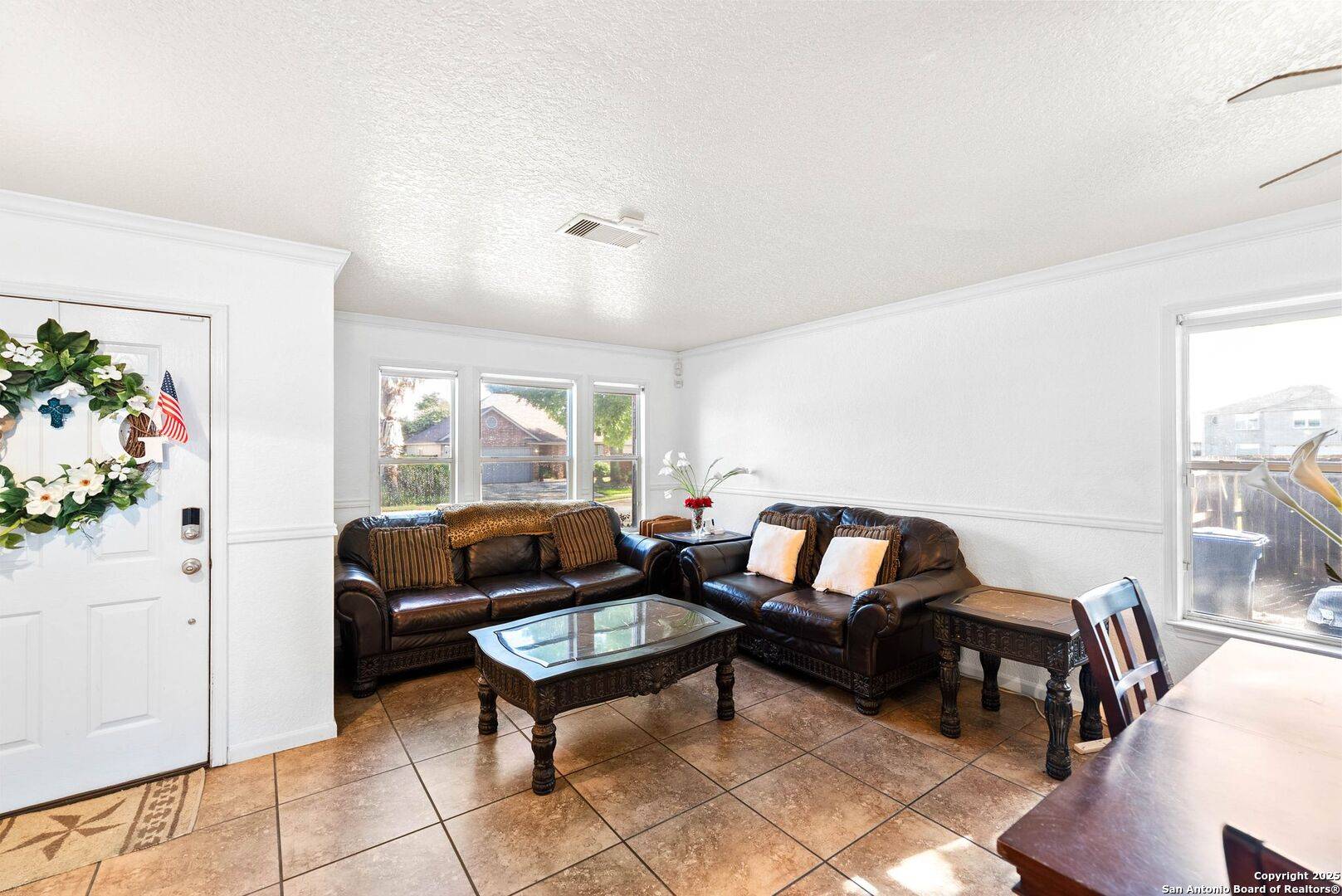 San Antonio, TX 78245,9014 Camino Rey