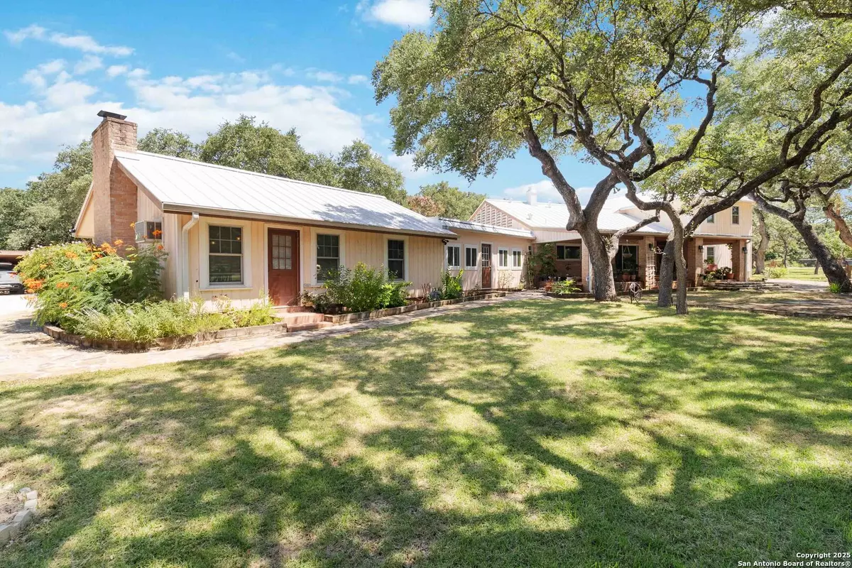 San Antonio, TX 78240,5803 Hollyhock