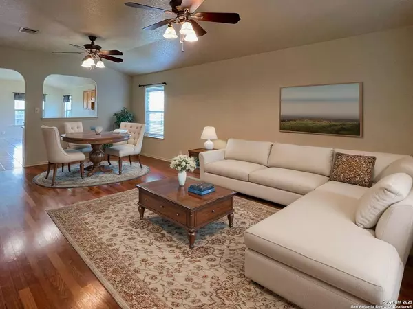 New Braunfels, TX 78130,219 Starling