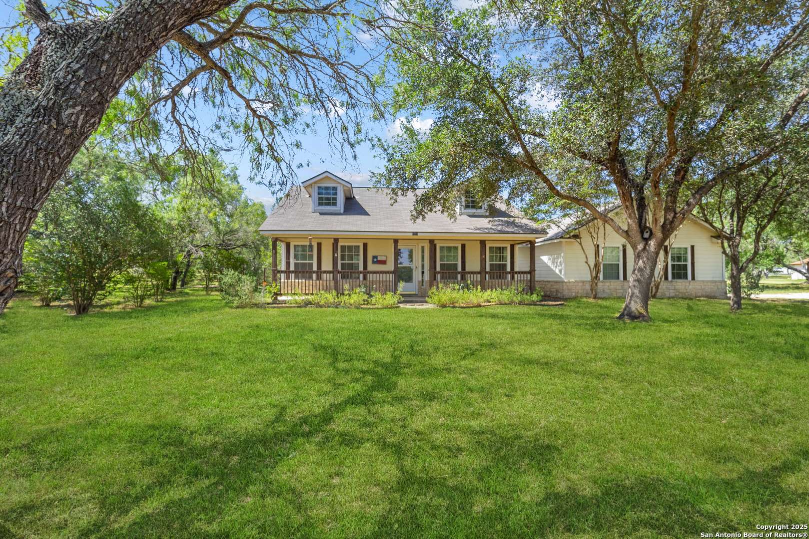 5206 SAVANNAH BEND, Von Ormy, TX 78073