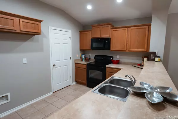 San Antonio, TX 78245,11142 Bold Forbes