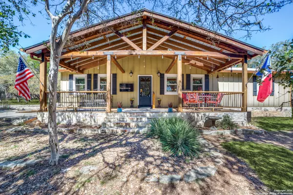 Lakehills, TX 78063,954 Lakeside