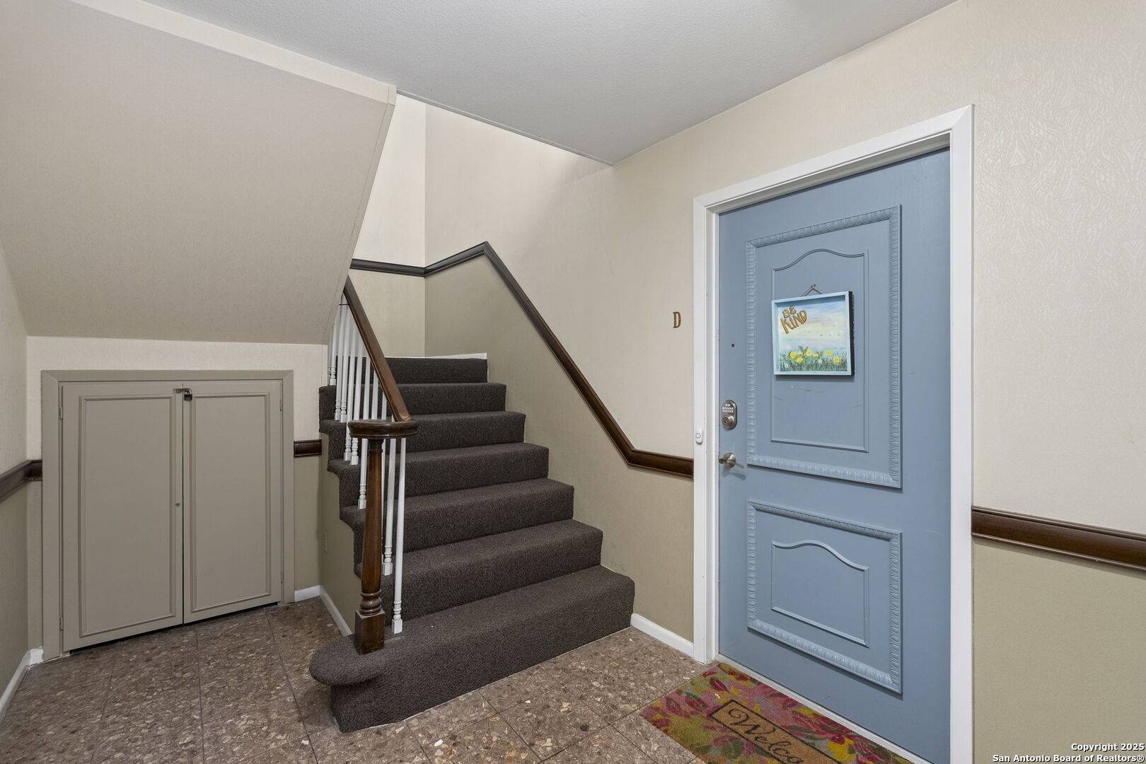 San Antonio, TX 78209,8033 NEW BRAUNFELS AVENUE UNIT 400 D