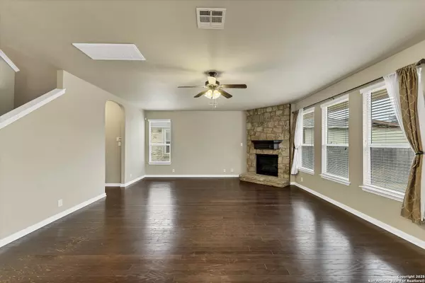 New Braunfels, TX 78130,267 Oak Creek