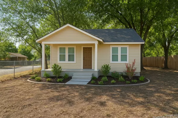 3827 Bay, San Antonio, TX 78237