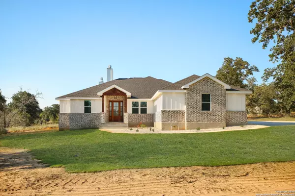 La Vernia, TX 78121,161 Timber Place