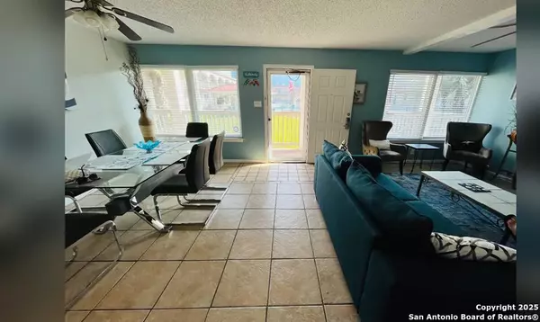 Corpus Christi, TX 78418,15005 UNIT 121 windward