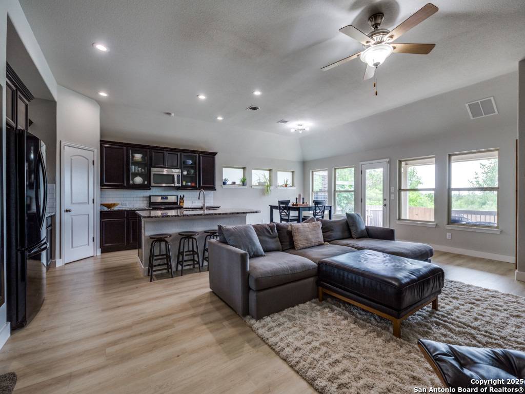 San Antonio, TX 78253,5311 Saffron Rose