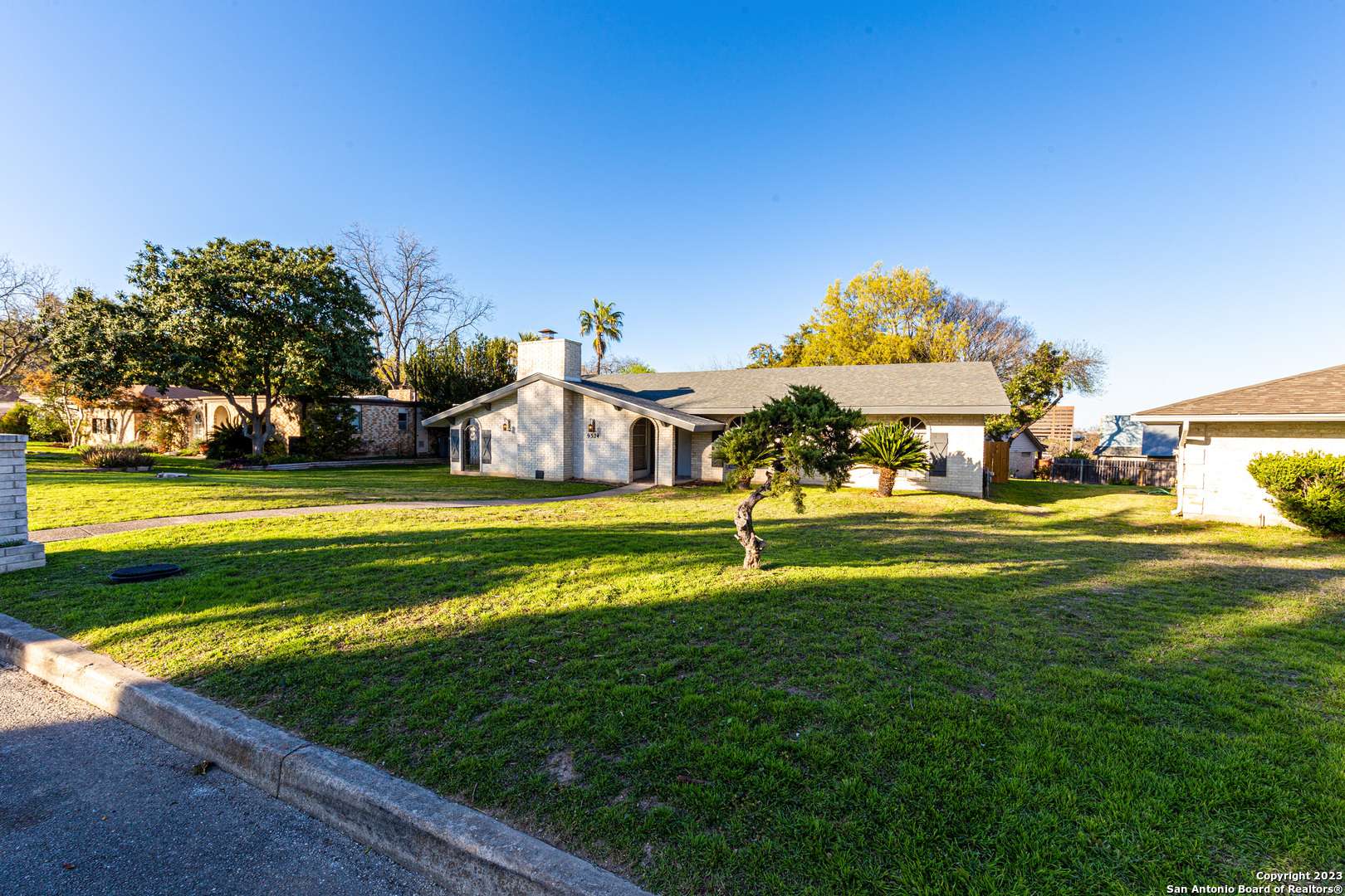 San Antonio, TX 78240,9324 ranchero