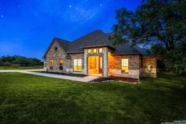 109 Twin Terrace Way,  Spring Branch,  TX 78070