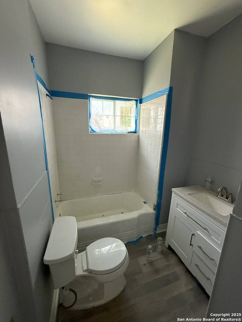 San Antonio, TX 78210,501 Hunstock