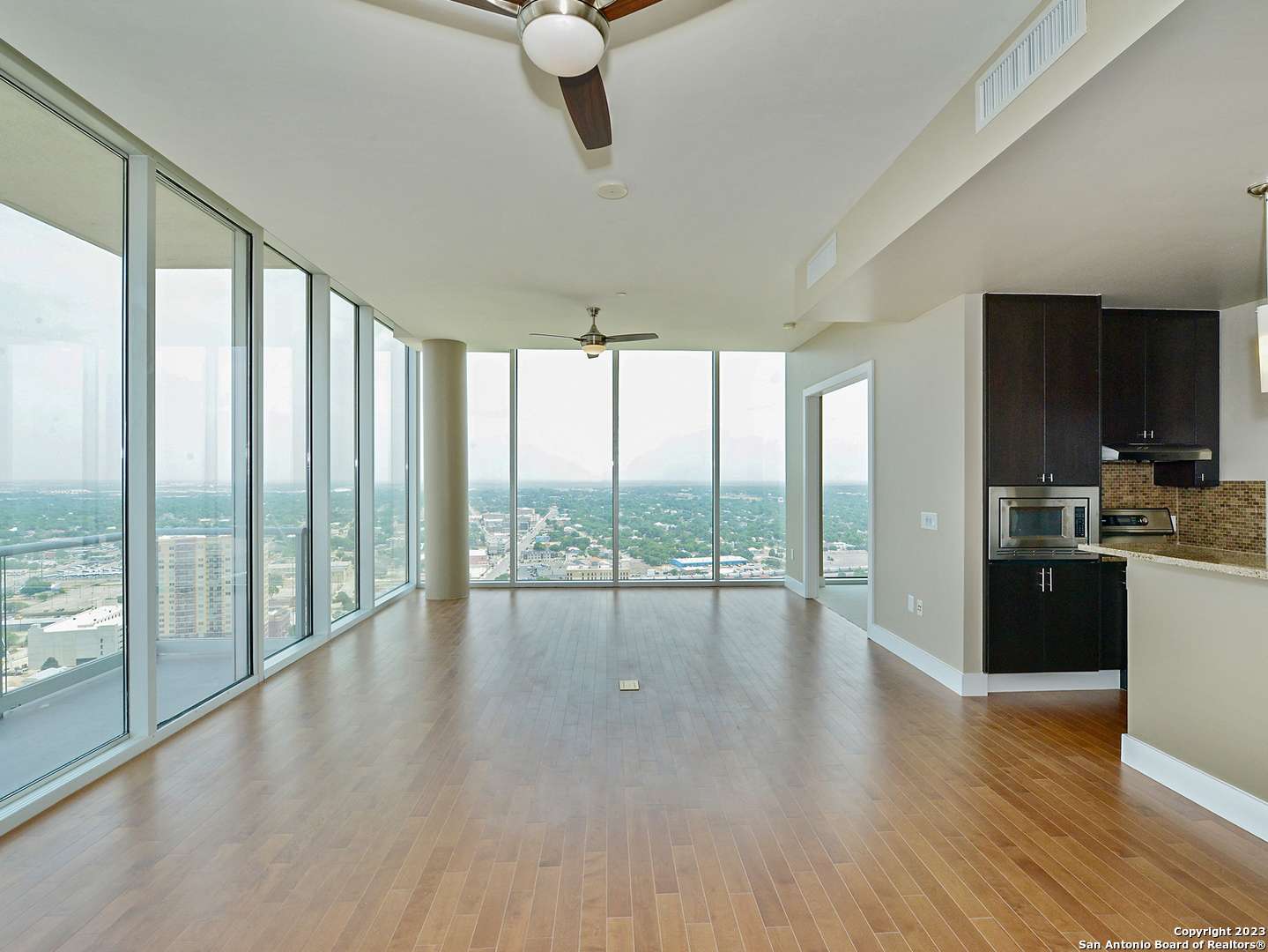 San Antonio, TX 78205-2636,610 MARKET ST UNIT 3118