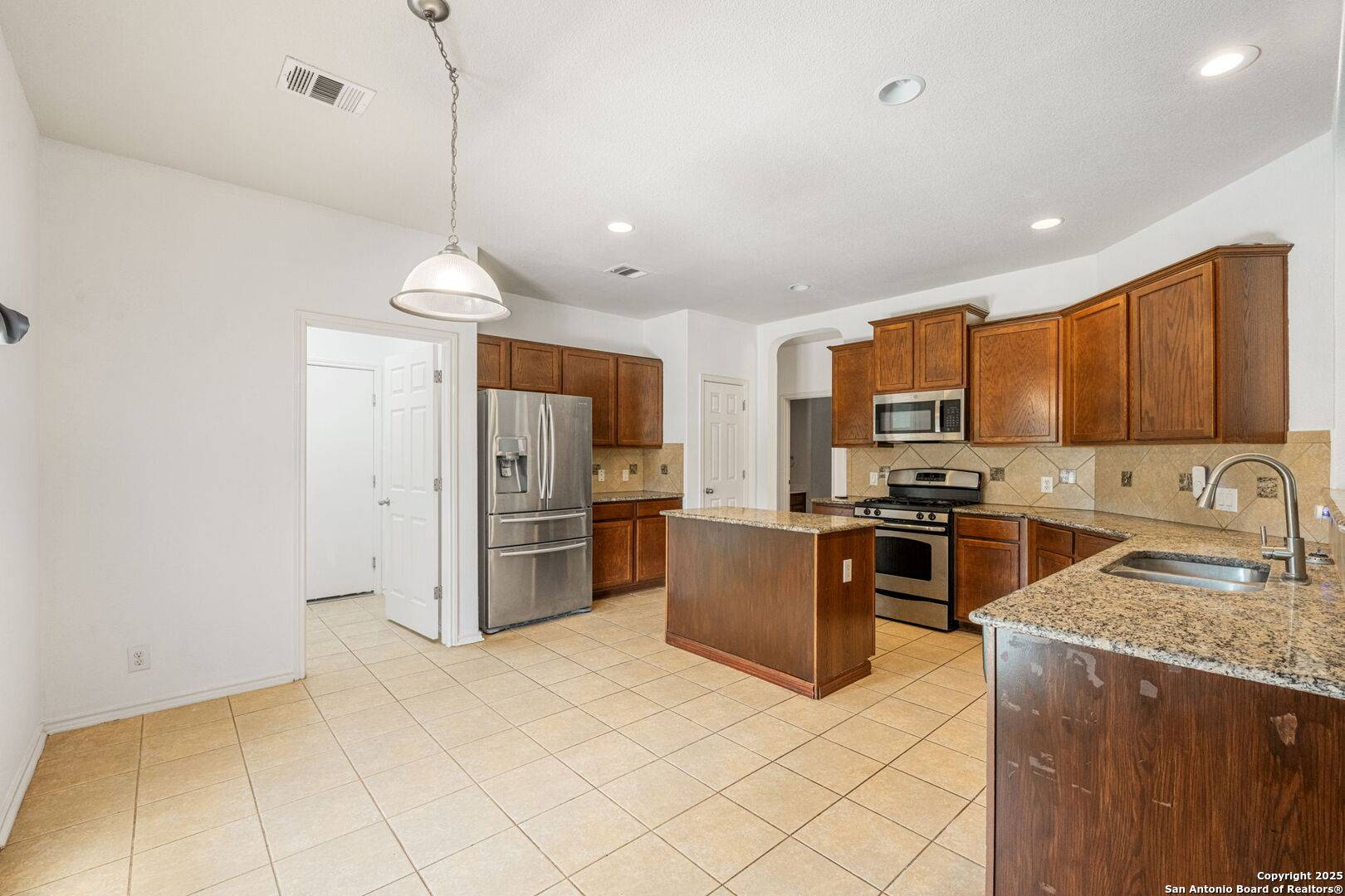 San Antonio, TX 78260,23014 Airedale Ln