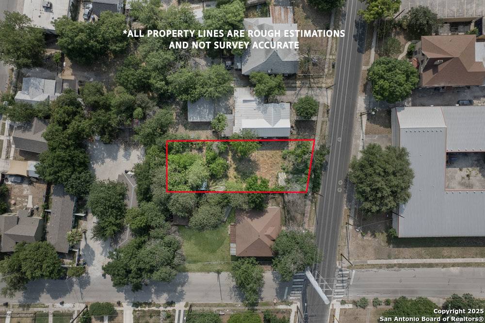 125 LOWELL ST, San Antonio, TX 78210-2830