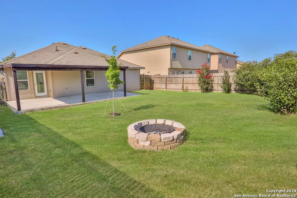 Seguin, TX 78155,1560 gateshead
