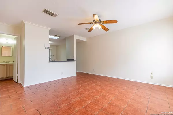 San Antonio, TX 78240-5418,5023 RIVER KENTON