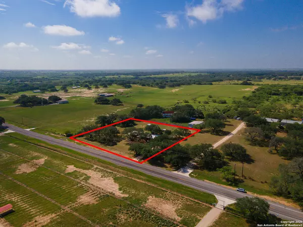 Devine, TX 78016,1015 Fm 2200