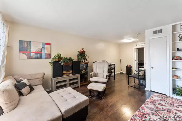 San Antonio, TX 78229,6611 Southpoint St UNIT B124