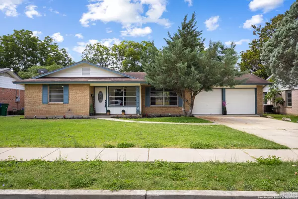 5026 Lakewood, San Antonio, TX 78220