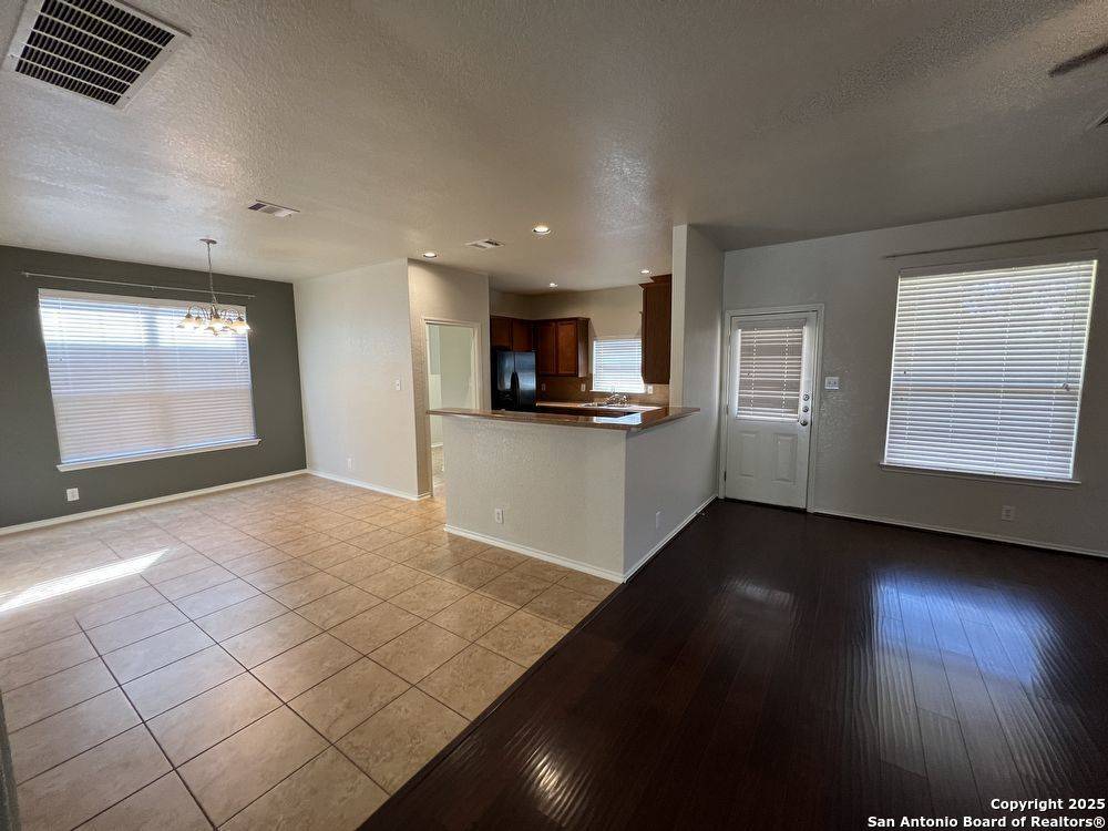 Schertz, TX 78108,2733 Sterling Way