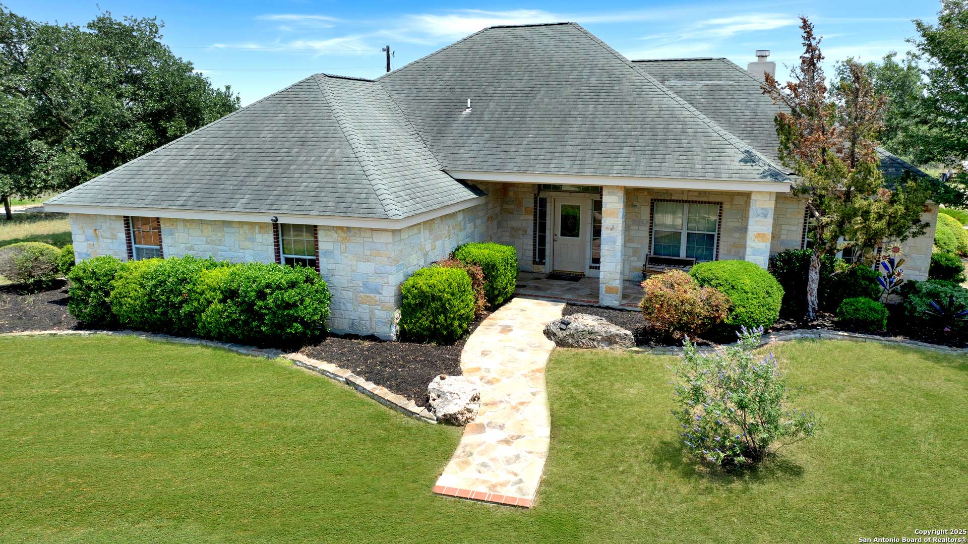 Seguin, TX 78155,14053 Huber