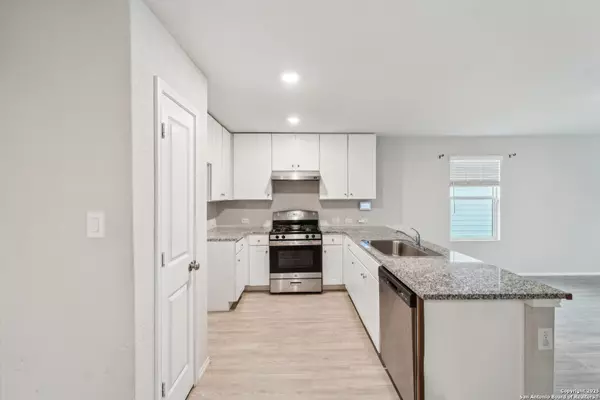 New Braunfels, TX 78130,2781 Rosefinch