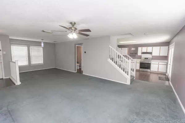 San Antonio, TX 78249,13043 Woller Crk