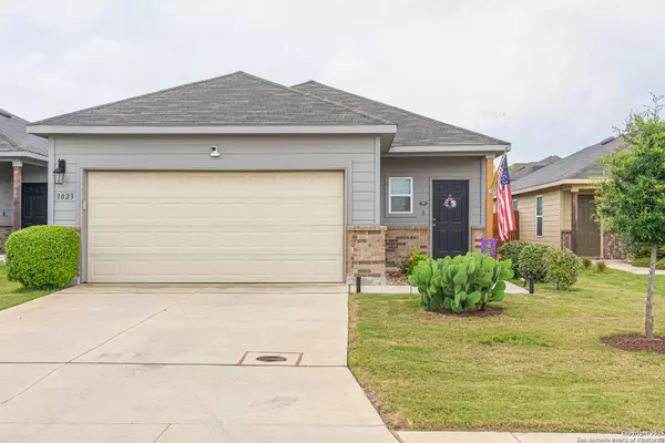 3023 Laguna Cliffs, Converse, TX 78109