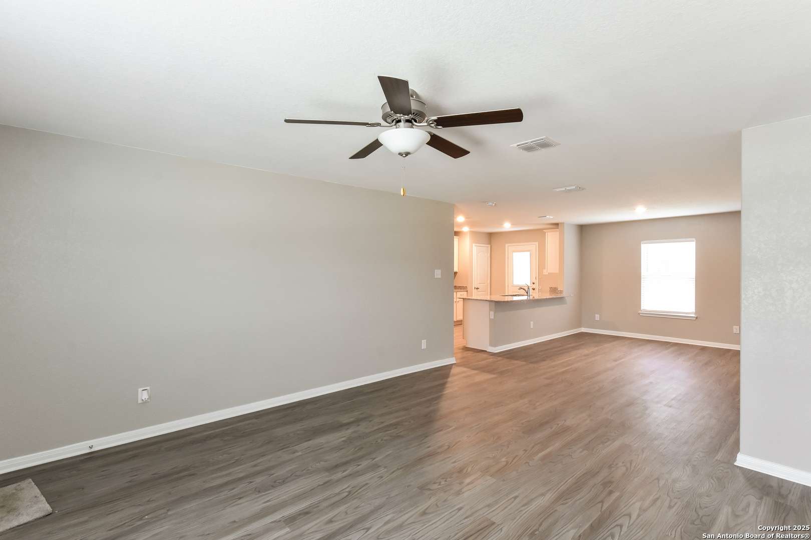 San Antonio, TX 78222,3127 Begonia