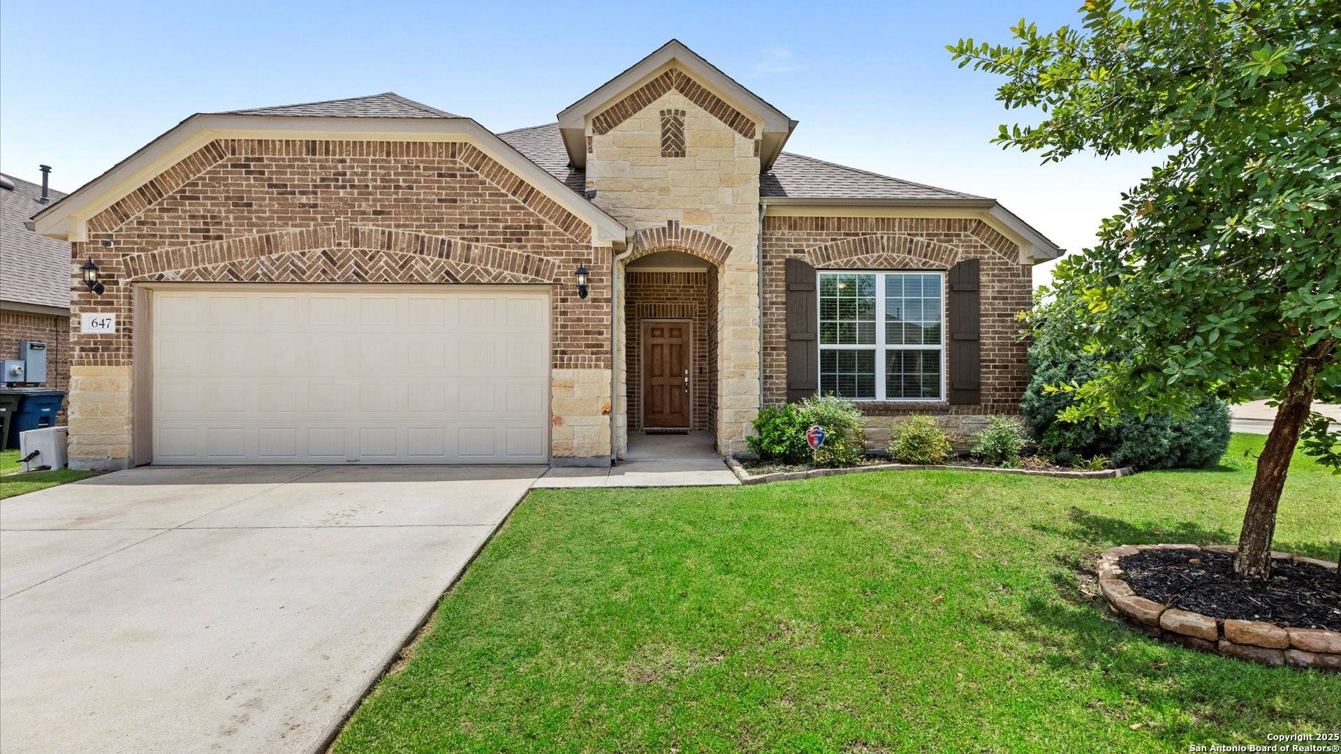 647 Ridgeglen, New Braunfels, TX 78130