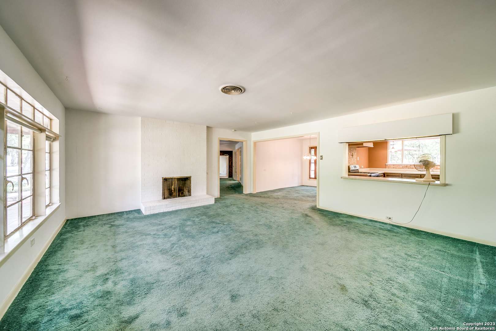 Castle Hills, TX 78213,6514 West Avenue