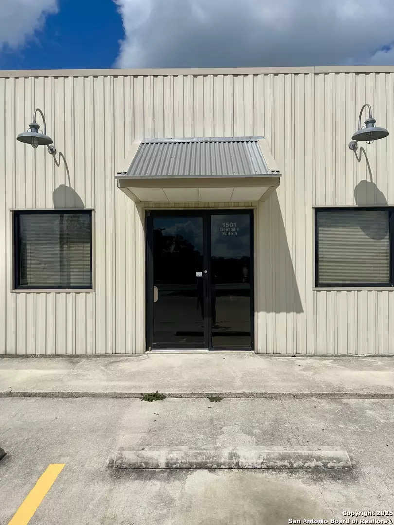 Pleasanton, TX 78064,1501 Bensdale UNIT A