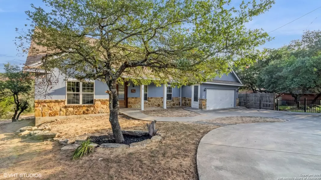 1974 CANYON BEND, Canyon Lake, TX 78133-5047
