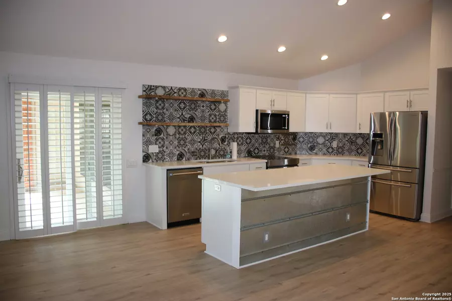 942 Lightstone, San Antonio, TX 78258
