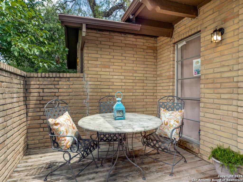 San Antonio, TX 78240,6802 Forest Haven