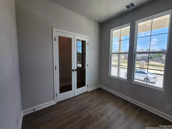 San Antonio, TX 78245,1345 Meester Dr