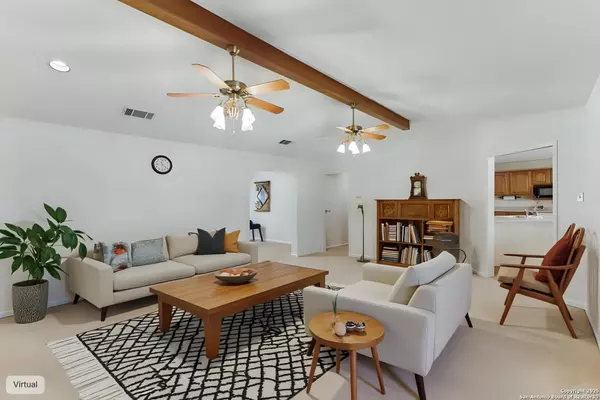 Pleasanton, TX 78064,1233 Oakcrest