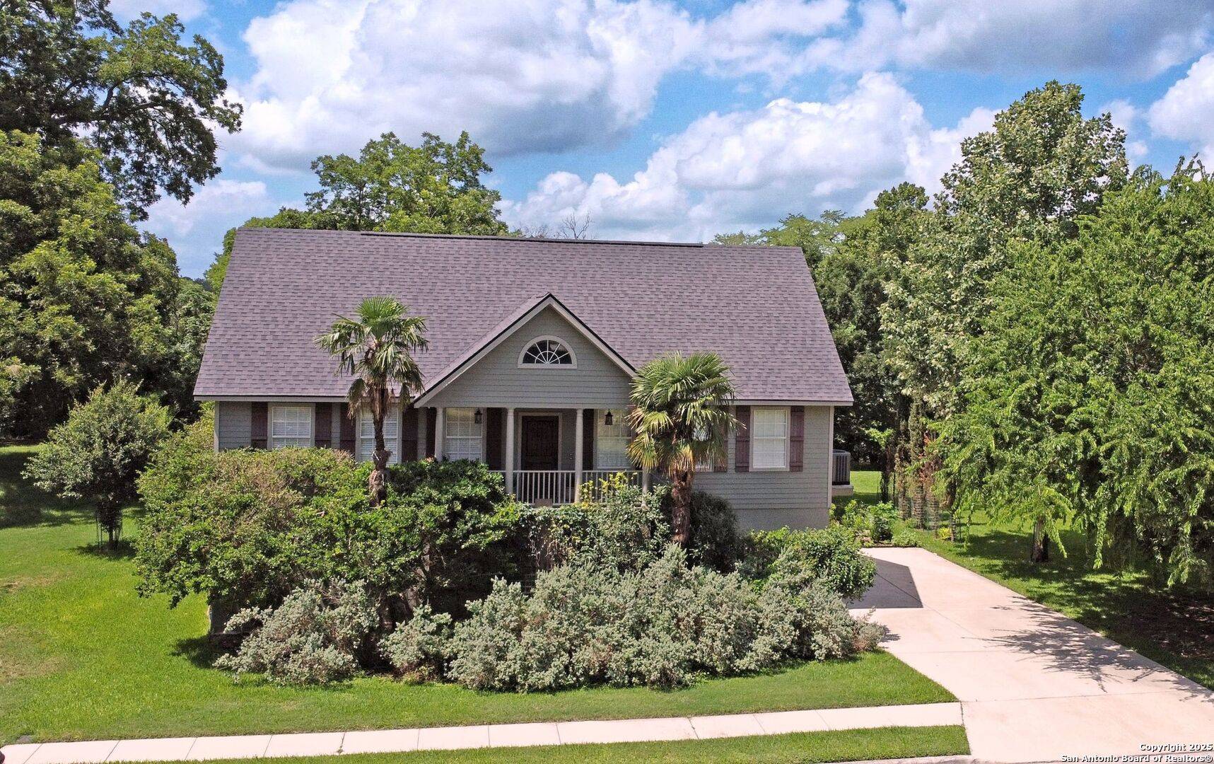 325 & 337 Fair, New Braunfels, TX 78130