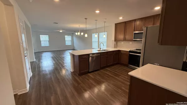 San Antonio, TX 78245,3560 Under Par
