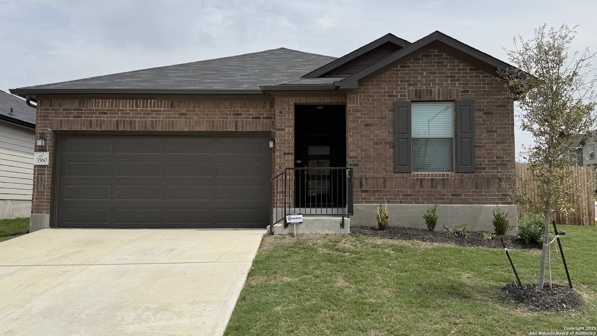3560 Under Par, San Antonio, TX 78245