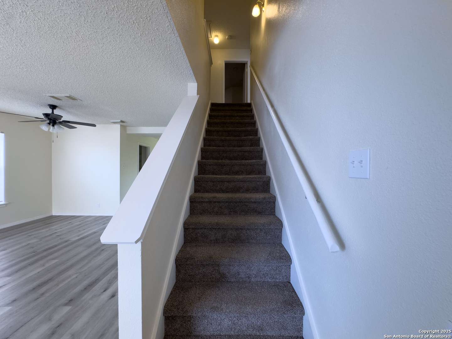 San Antonio, TX 78240,5327 Kenton Crest