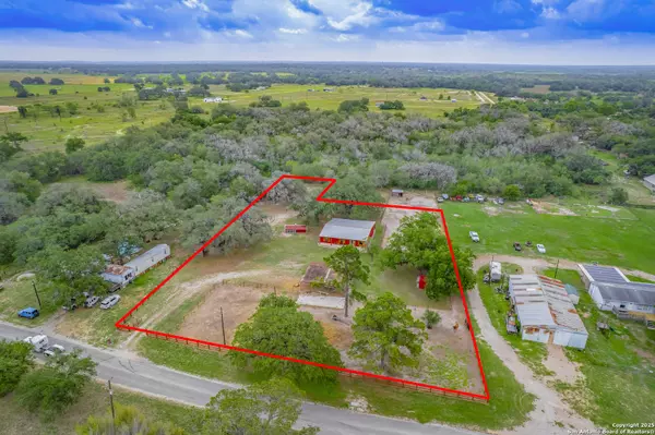 486 County Rd 333, Sutherland Springs, TX 78161