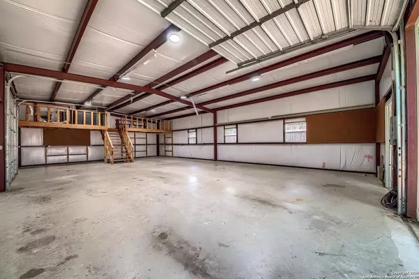 Bandera, TX 78003,625 Settlers Lane