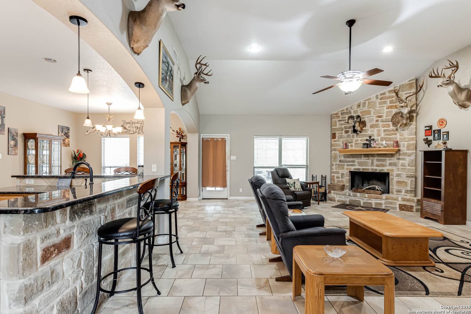 La Vernia, TX 78121,205 Sendera