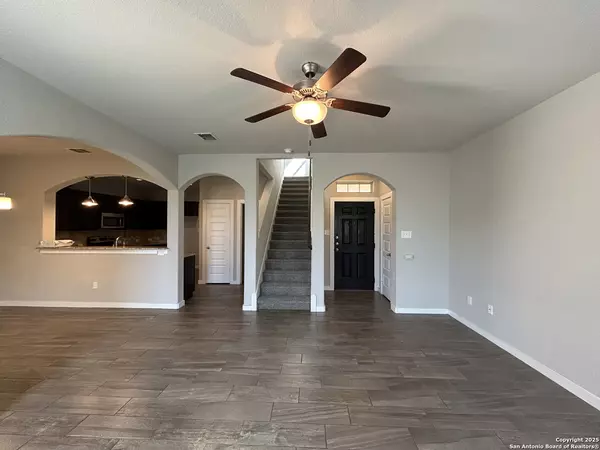 New Braunfels, TX 78130,390 Creekside Curve