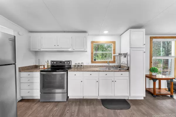 Canyon Lake, TX 78133,337 Buckhorn Dr