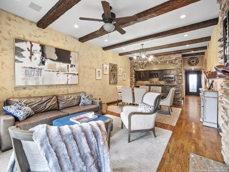 1022 Navarro St. UNIT 404, San Antonio, TX 78205