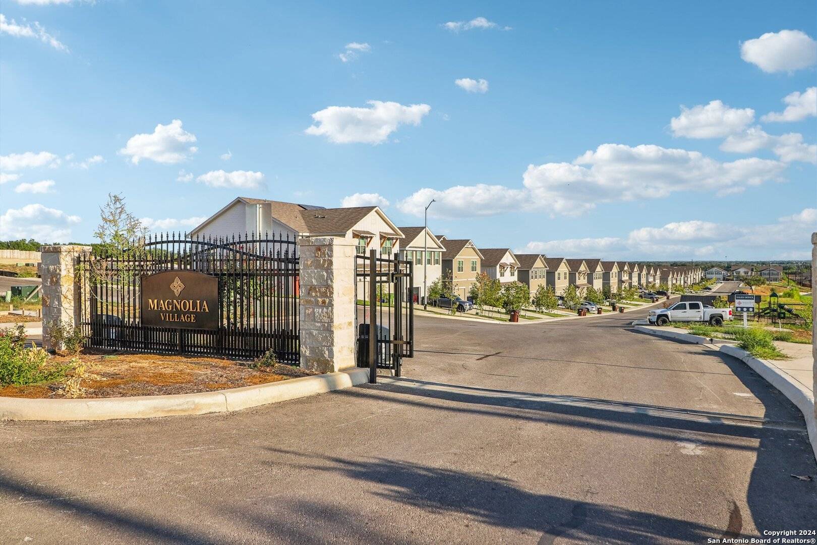 San Antonio, TX 78252,10223 Tulipwood Run