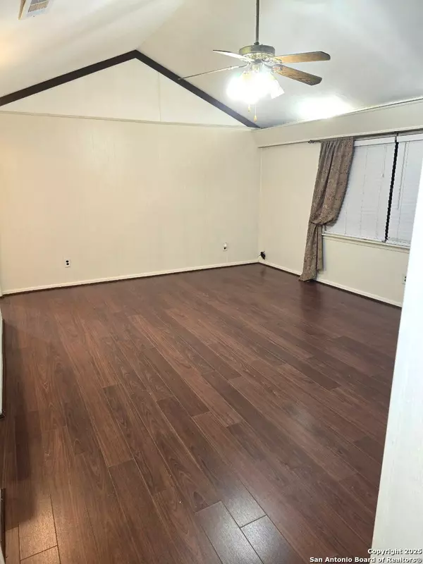 Houston, TX 77053,4031 Curly Oaks Drive